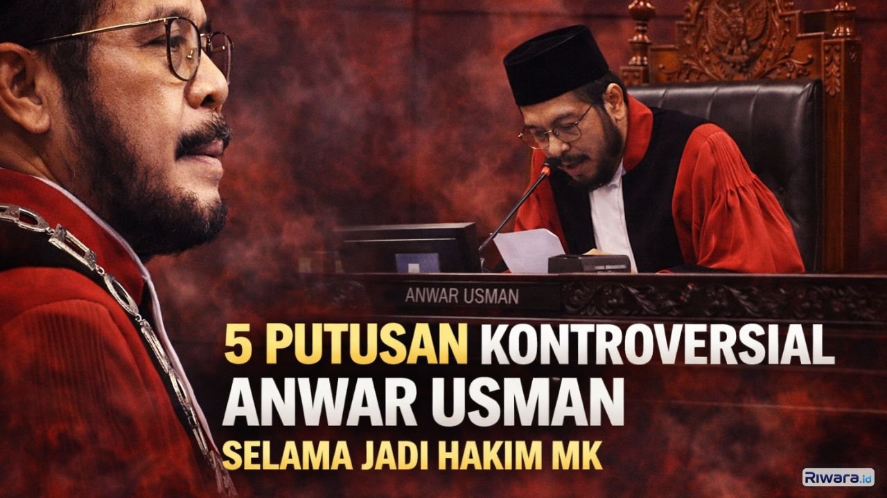 Hakim Konstitusi Anwar Usman memimpin sidang pleno di Mahkamah Konstitusi Republik Indonesia. Setelah hampir 15 tahun mengabdi, ia berpamitan dari persidangan menjelang akhir masa jabatannya pada April 2026.